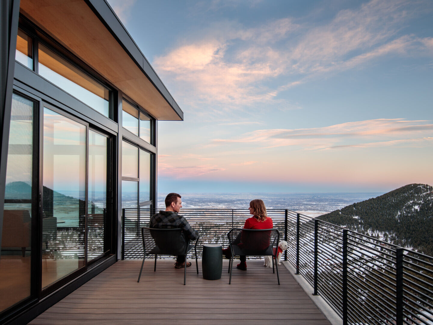 A calm and modern mountain home designed to feel open, light filled, and perfectly connected to its surroundings.